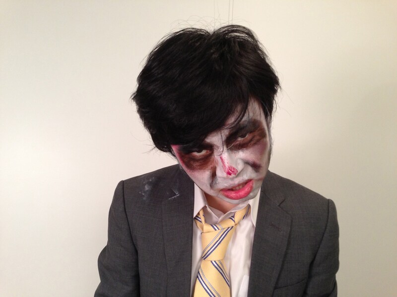 “海外キャリアデッド”を演じる浜野謙太。 (c)BSジャパン