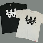 WACKのロゴをあしたった「WACK」Tシャツ。