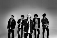 MY FIRST STORYのアーティスト写真。