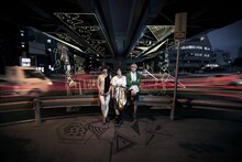 ecosystem。左が後藤葉子（B）。