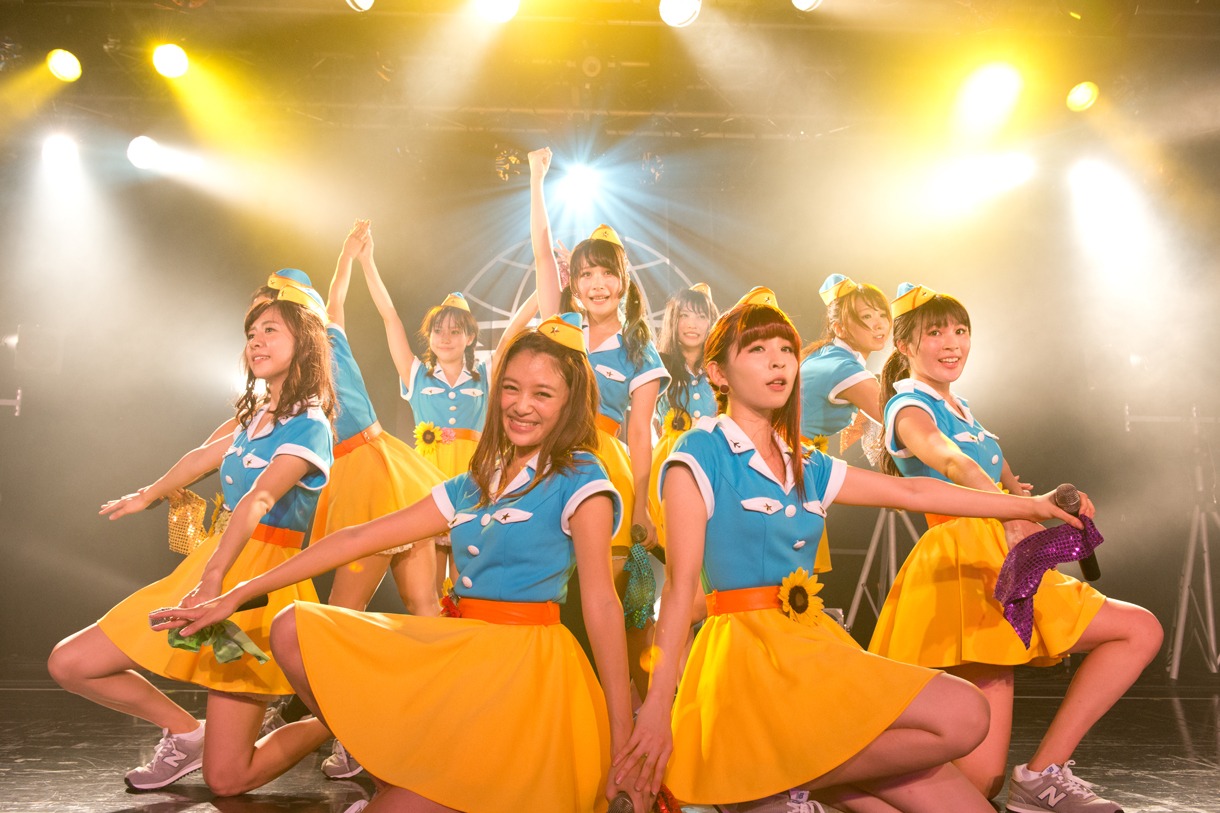 PASSPO☆ COUNT UP Tour 2014 中編「めざせ高度10,000超え 私たちなんてったってアイドル」第2部フライトの様子。
