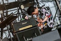 吉兼聡（G / ZAZEN BOYS）（Photo by Masato Yokoyama）