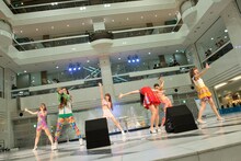 Chu-Zによるライブの様子。