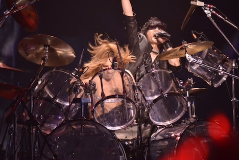 写真は9月30日の横浜アリーナ公演の様子。