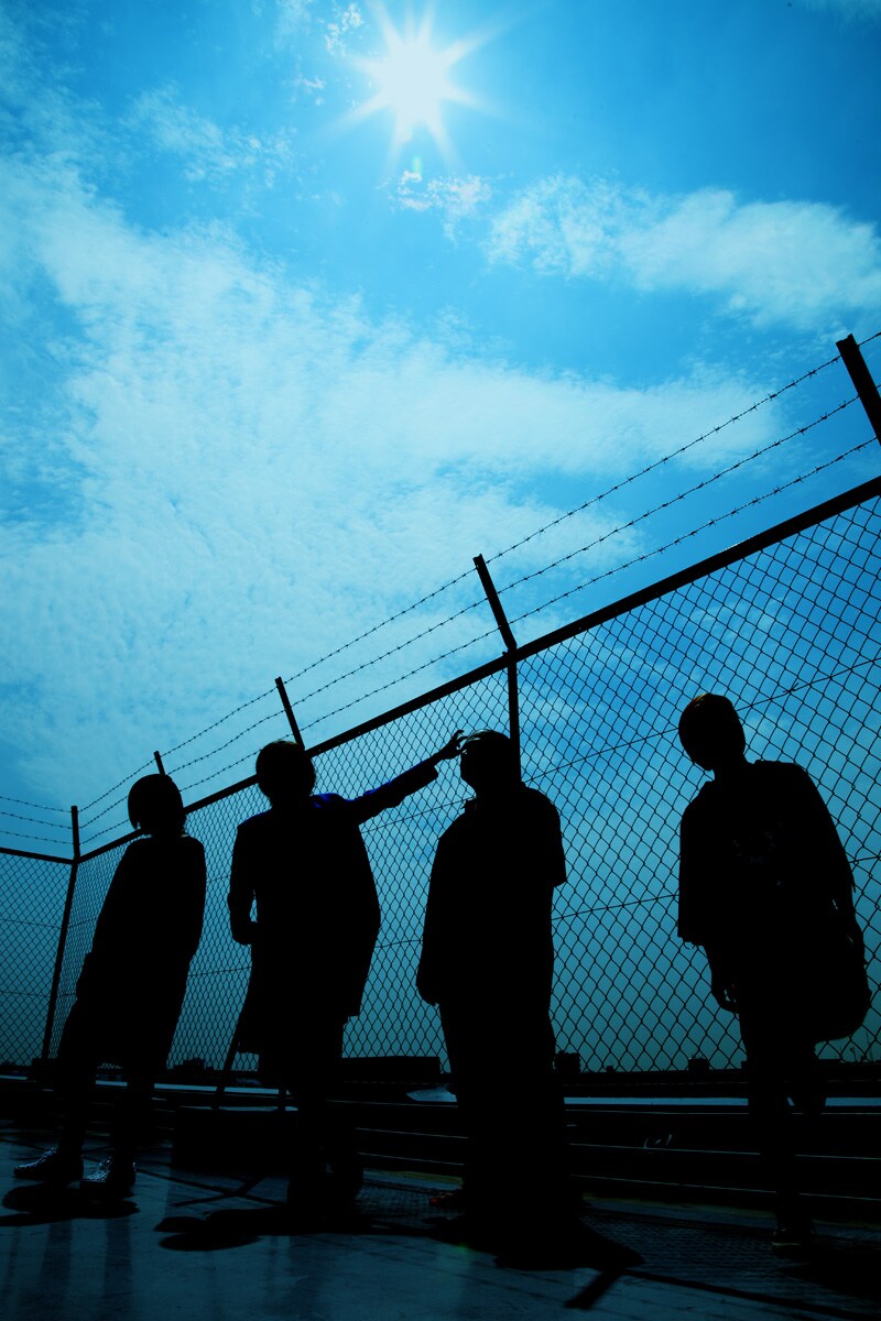 新鋭オルタナロックCACKOOの“渇いた叫び”