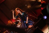 日笠陽子「Le Tour de Couleur」の様子。