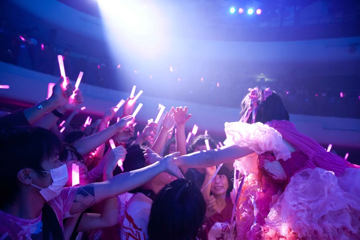 大森靖子「☆2日間で超楽しい地獄をつくる方法☆」2日目公演の様子。（Photo by Masayo）