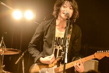 宍戸翼（Vo, G）（撮影：釘野孝宏）