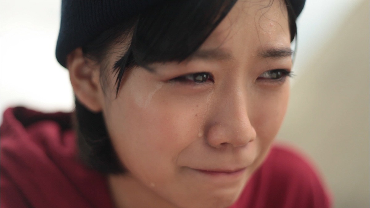 「あの日の僕等」ビデオクリップより、林愛夏（ベイビーレイズ）。