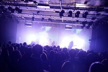 geek sleep sheep「confusion bedroom vol.3」の様子。（撮影：河本悠貴）