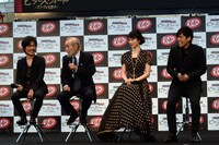 左から月川翔監督、ミッキー・カーチス、本仮屋ユイカ、K。