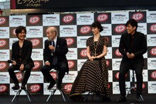 左から月川翔監督、ミッキー・カーチス、本仮屋ユイカ、K。