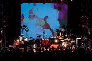 6月に実施された「Synesthesia」リリース記念ライブの様子。