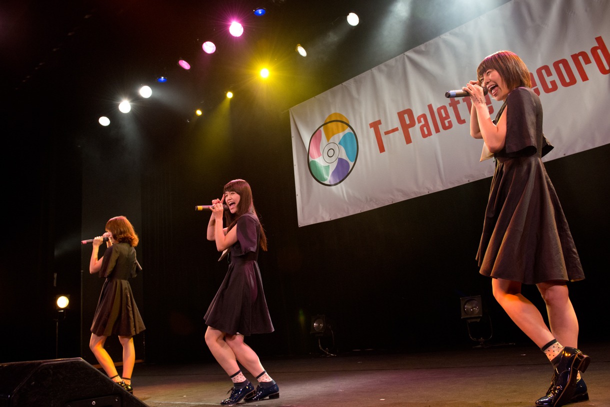 Negiccoによるライブの様子。