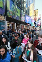 モーニング娘。'14「Morning Musume。'14 Live Concert in New York」会場周辺の様子。