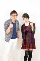 左からHIKAKIN、剛力彩芽。