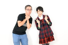 左から瀬戸弘司、剛力彩芽。