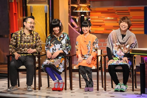 「LIVE MONSTER」でのトークの様子。(c)日本テレビ