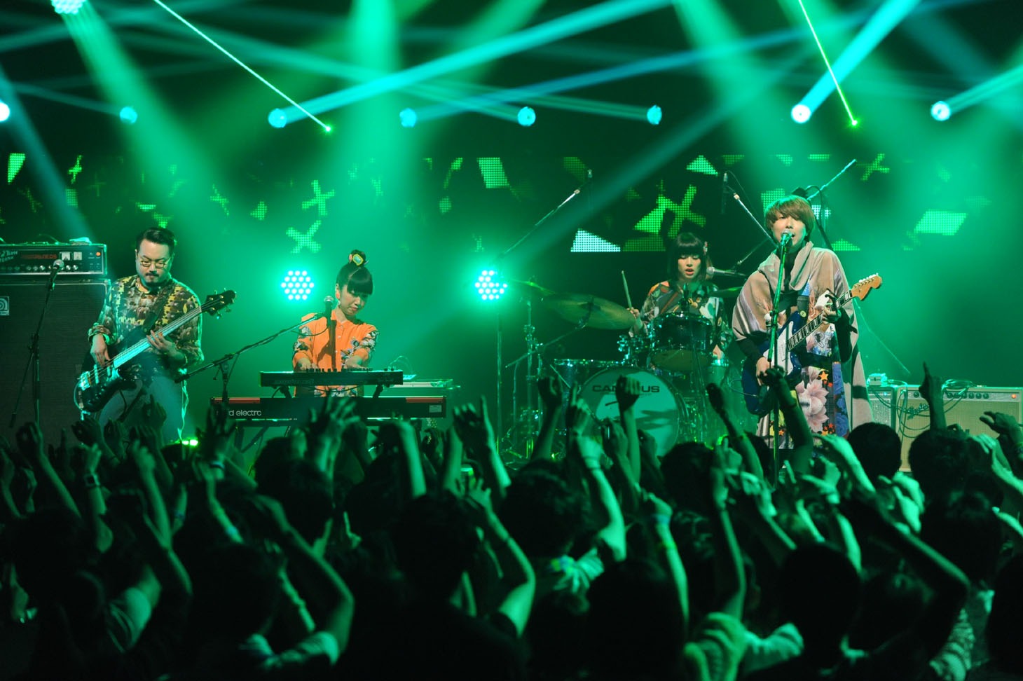「LIVE MONSTER」でのスタジオライブの様子。(c)日本テレビ