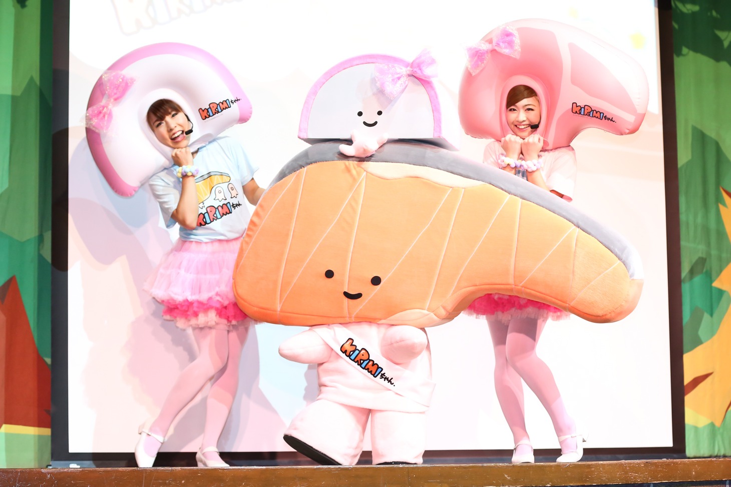 フォトセッションに応じたKIRIMIちゃん.。