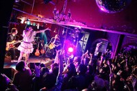 東京・CHELSEA HOTELで行われた「恐らく来世も戦力外通告」の模様。