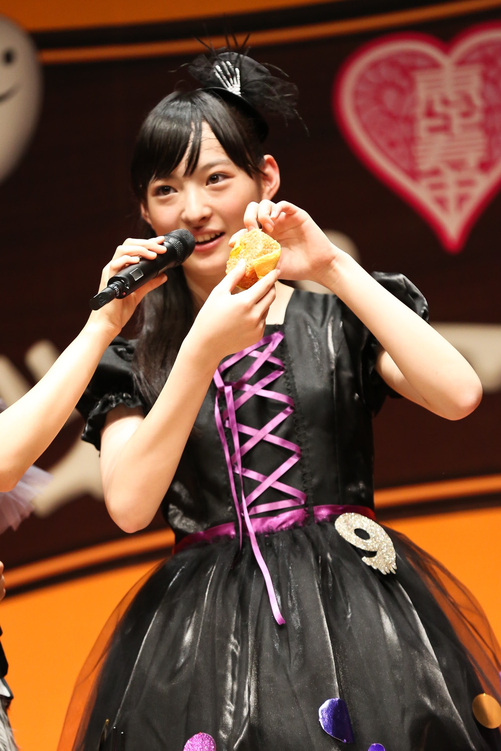 松野莉奈