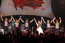 「中川翔子ライブツアー2014“貪欲革命”」Zepp DiverCity TOKYO 初日公演の様子。（撮影：上飯坂一）
