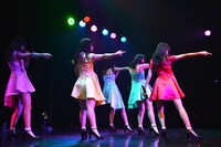 「東京女子流 TGS Discography in October（4th Album「Killing Me Softly」より）」の様子。