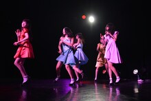 「東京女子流 TGS Discography in October（4th Album「Killing Me Softly」より）」の様子。