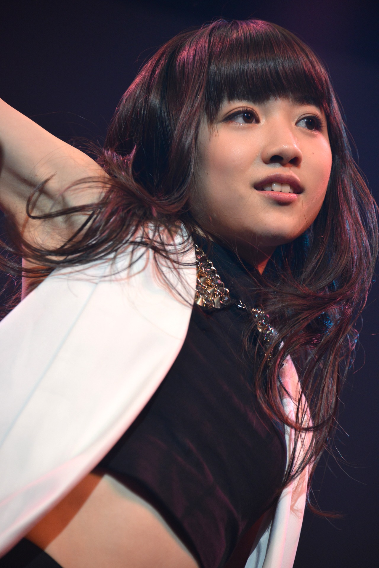 新井ひとみ