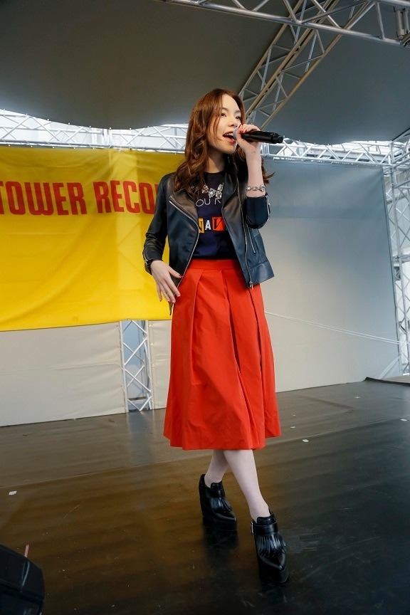 安田レイ