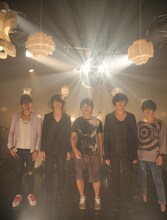 [Alexandros]とピエール中野。