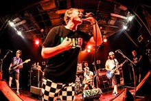 「KEMURI TOUR 2014-2015『RAMPANT』」福島・郡山HIP SHOT JAPAN公演の様子。（Photo by Wataru Umeda）