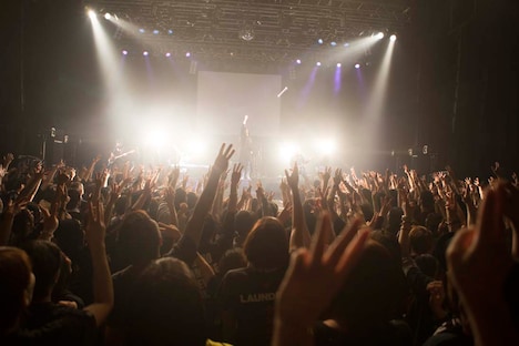 ピアノゾンビ「骨殺しナイト」東京・TSUTAYA O-EAST公演の様子。