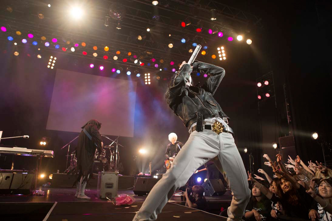 ピアノゾンビ「骨殺しナイト」東京・TSUTAYA O-EAST公演の様子。