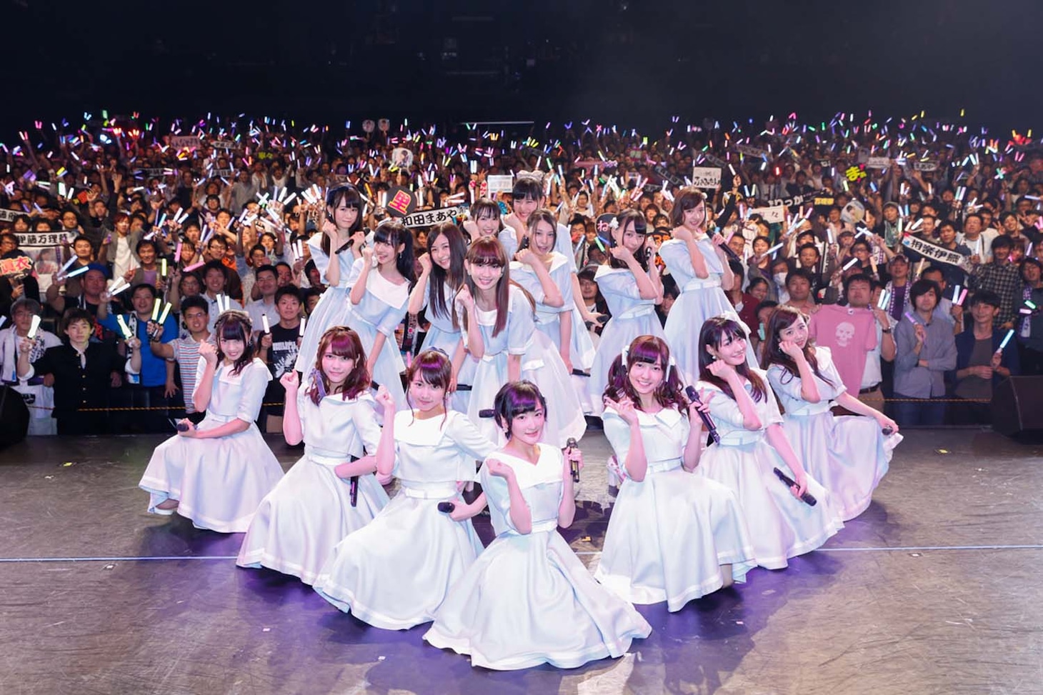 こじ坂46 (c)AKS