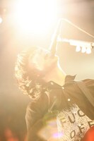 クリープハイプ「SPACE SHOWER TV "LIVE with YOU"」の様子。