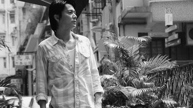 福山雅治「FUKUYAMA MASAHARU WE'RE BROS. TOUR 2014 HUMAN」初回限定盤の特典映像のワンシーン。