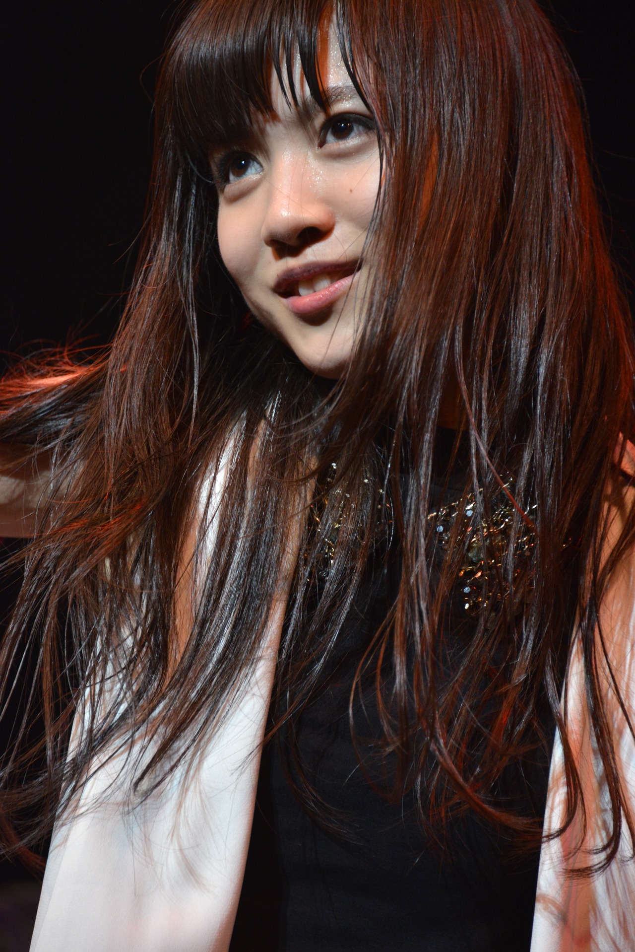 新井ひとみ
