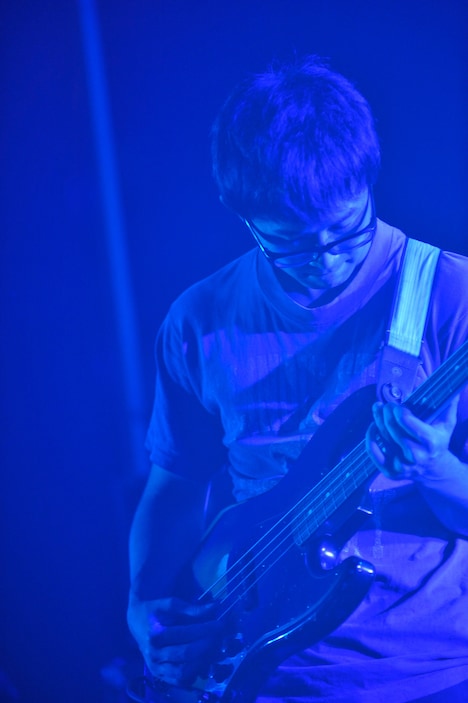 藤原寛（B）（撮影：佐藤哲郎）