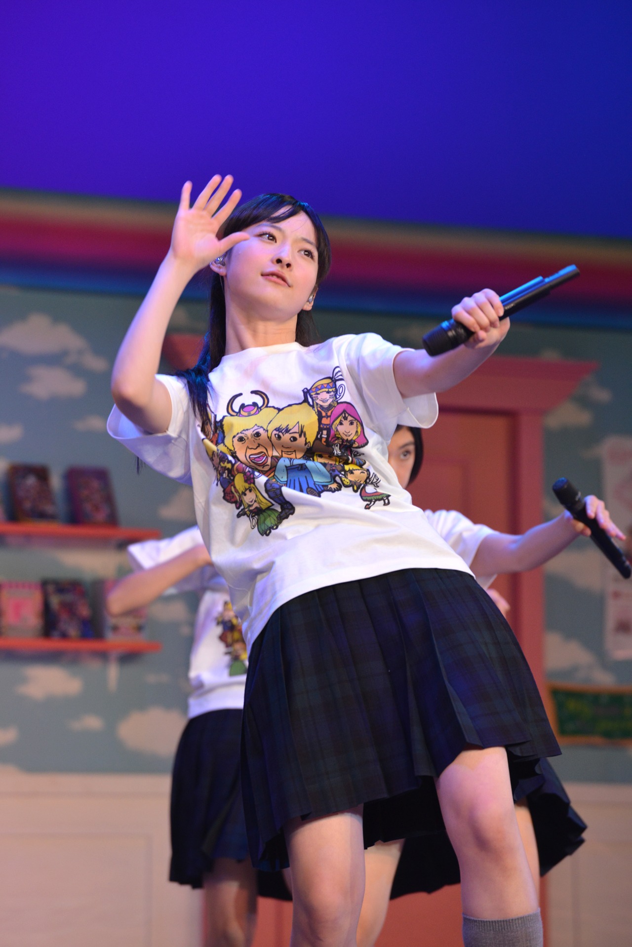 松野莉奈