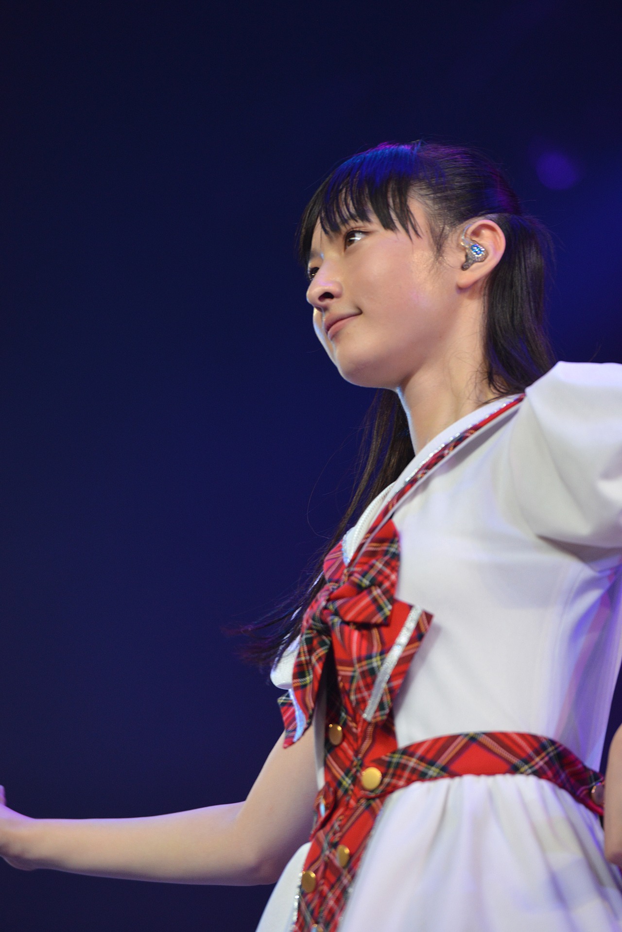松野莉奈