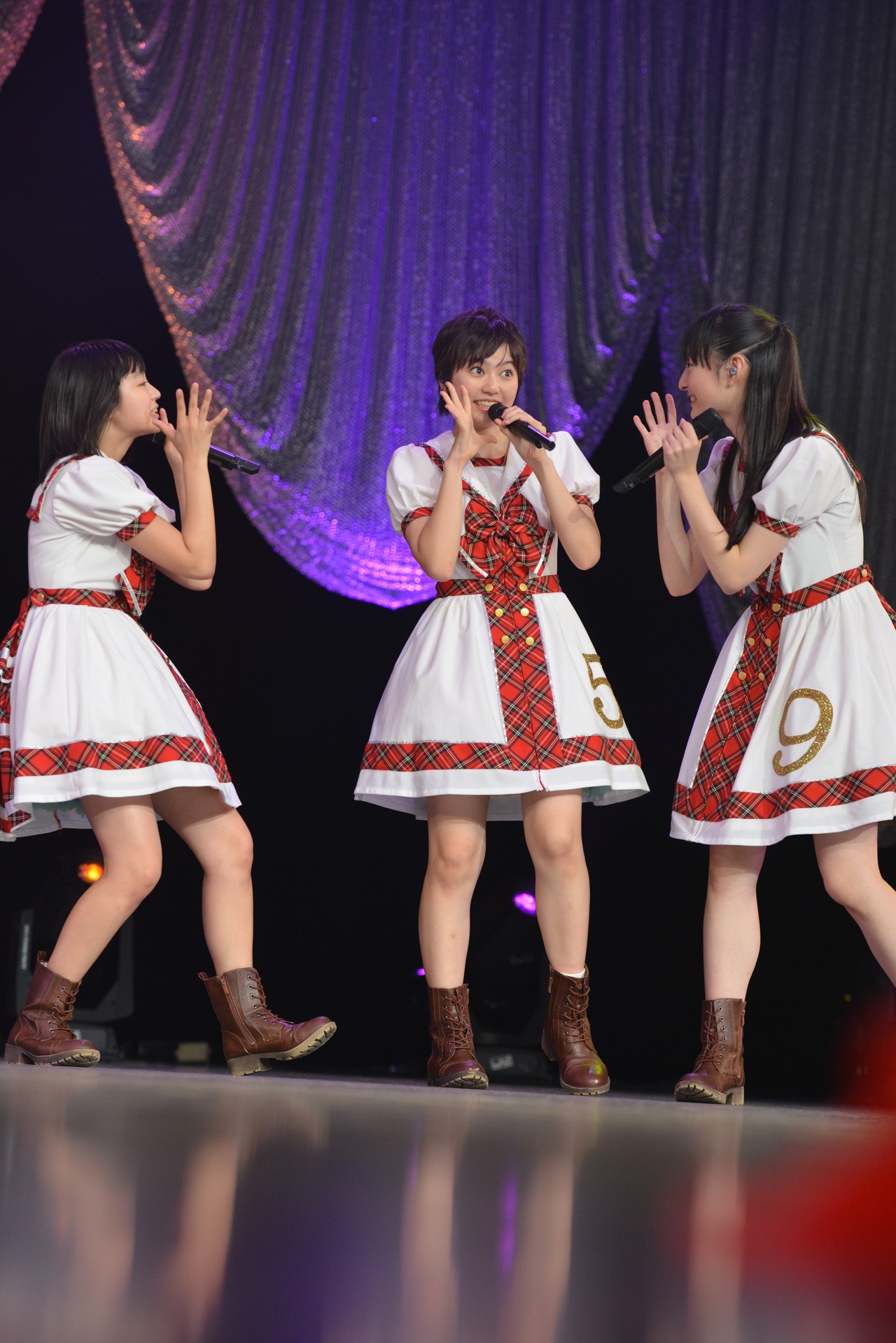 ラストナンバー「また明日」のワンシーン。