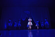 私立恵比寿中学「エビマニVol.1～逆襲の干され曲～」の様子。