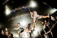 アンコールの様子。（撮影：浜野カズシ）