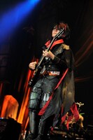 K.A.Z（撮影：今元秀明、緒車寿一）