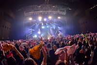 吉田山田「555ツアー～東京ファイナルファンタジー / 吉田山田全曲ライブ～」の様子。