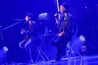 吉田山田「555ツアー～東京ファイナルファンタジー / 吉田山田全曲ライブ～」の様子。