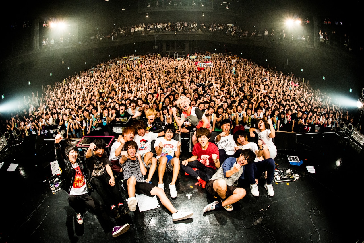 熱狂のKEYTALK×キュウソ×バニラズ対バン