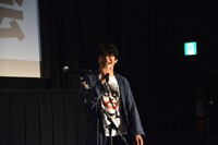 ライブ前に登場した吹原幸太。  (c)2014「日々ロック」製作委員会 (c)榎屋克優 / 集英社